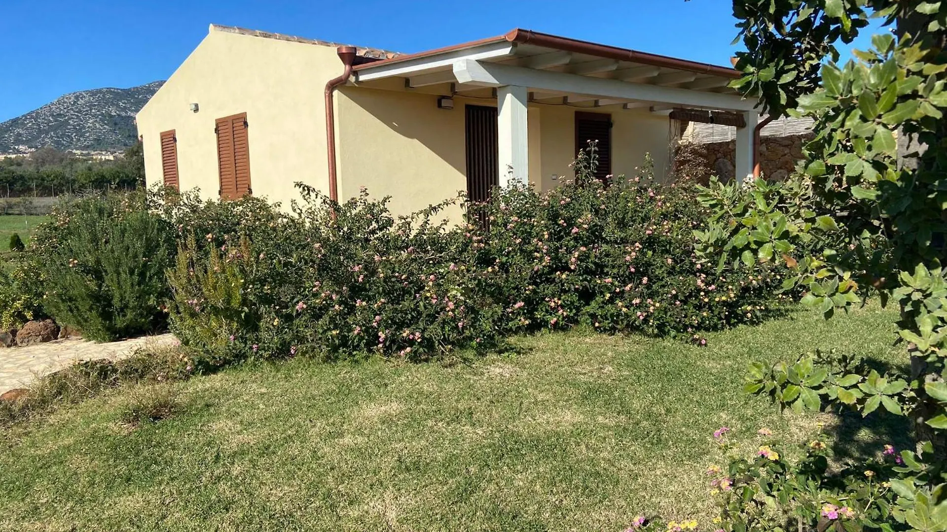 Villa Aratha Orosei Italy